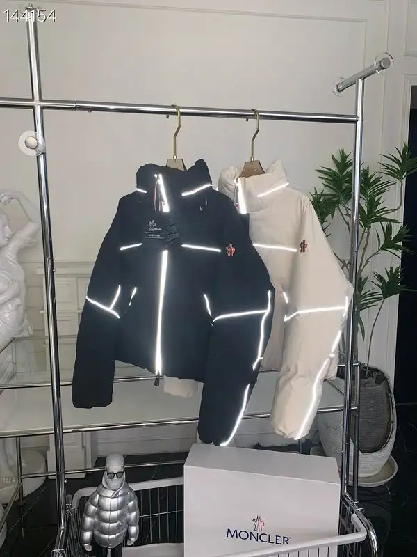 Moncler sz0-3 26yr316